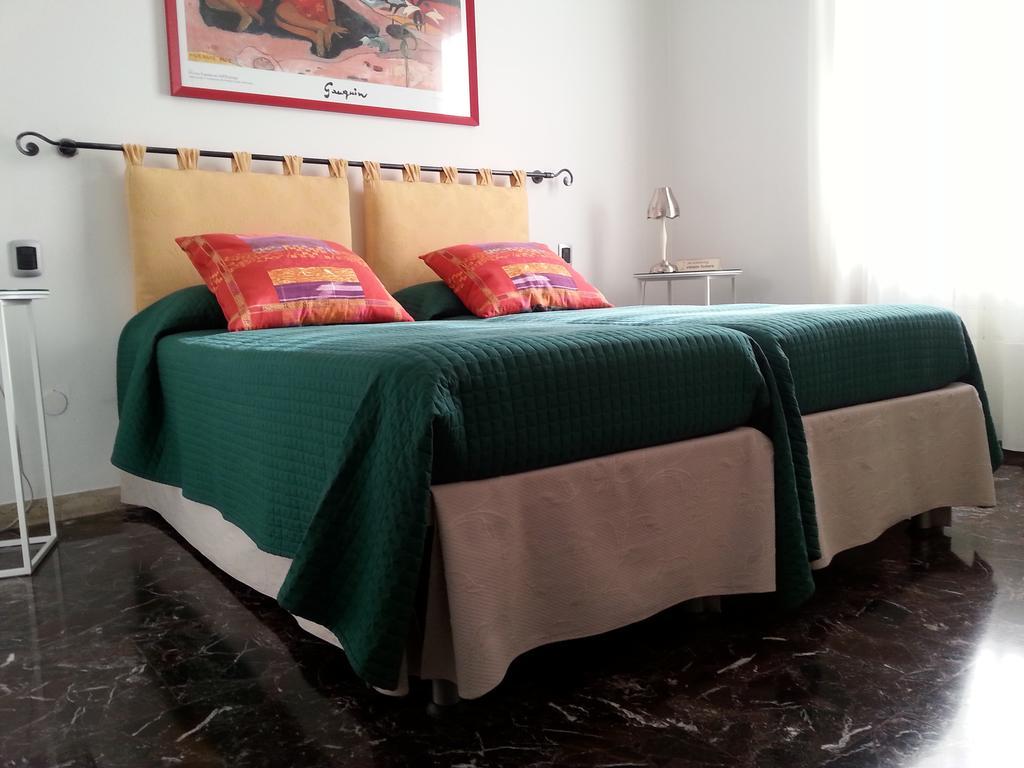 B&B Gloria Gallarate Extérieur photo